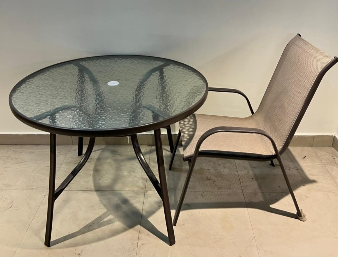 HDGF-59 (1 Table + 1 Chair)